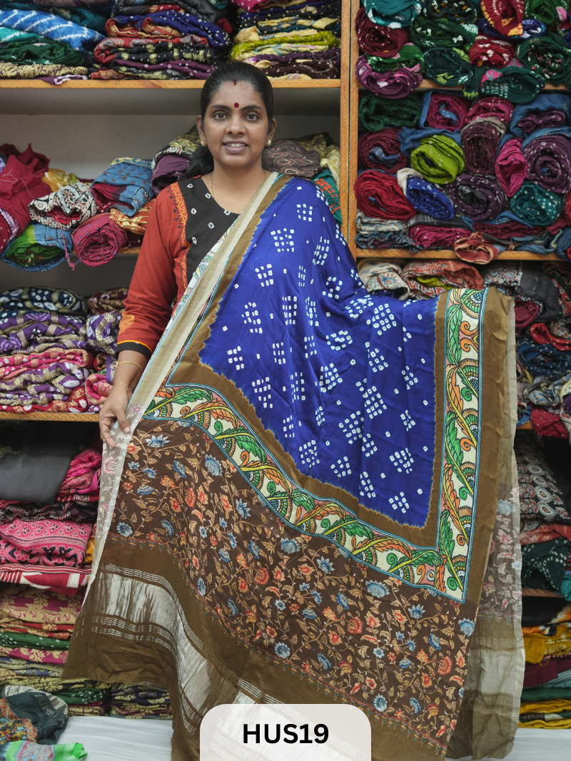 BANDHANI WITH KALAMKARI DIGITAL PRINT BORDER LAGDI PATTA