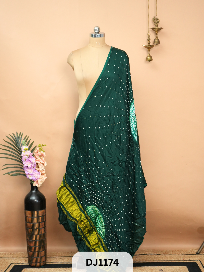 BANDHANI BORDERLESS WITH LAGDI PATTA - DUPATTA