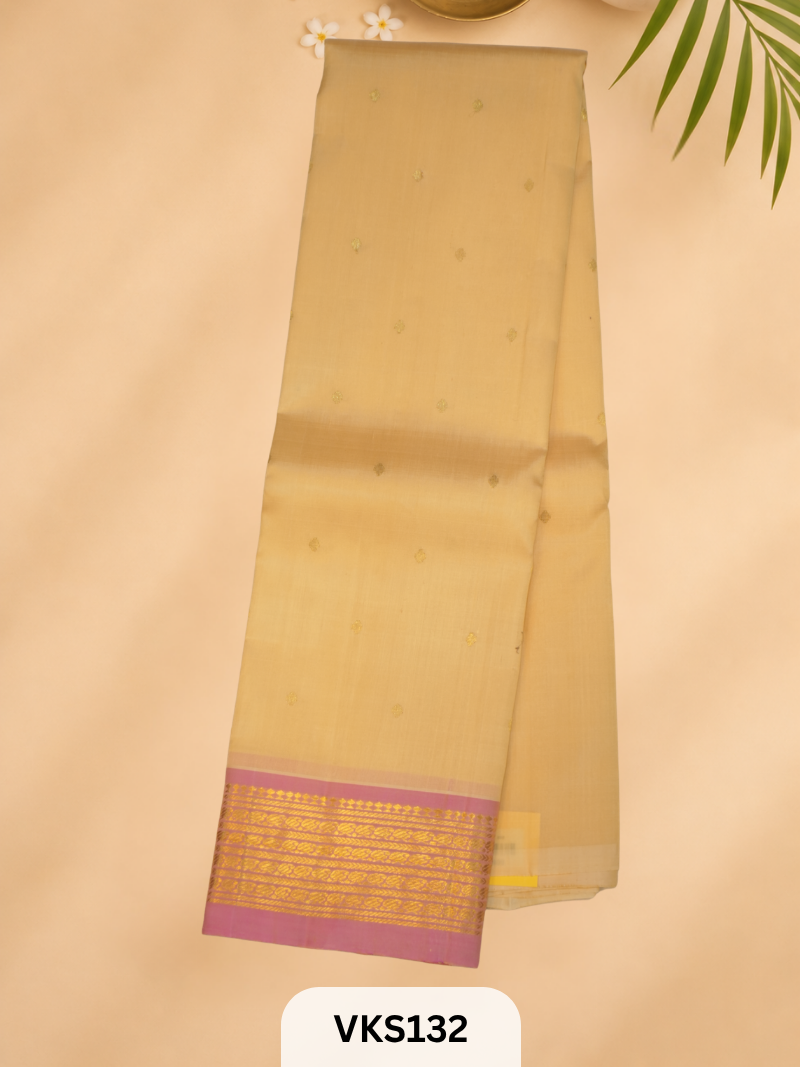PURE KANCHIPURAM SILK SAREE WITH ONE SIDE BORDER