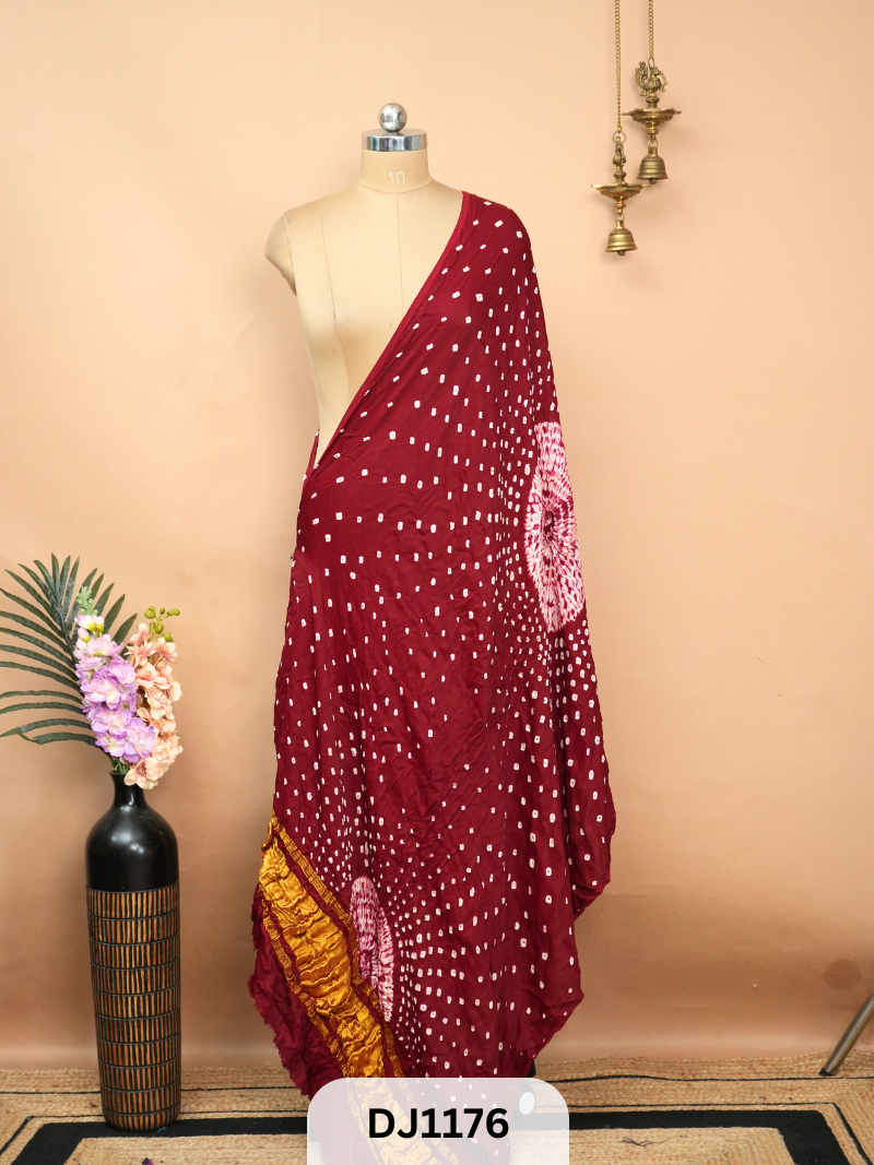 BANDHANI BORDERLESS WITH LAGDI PATTA - DUPATTA
