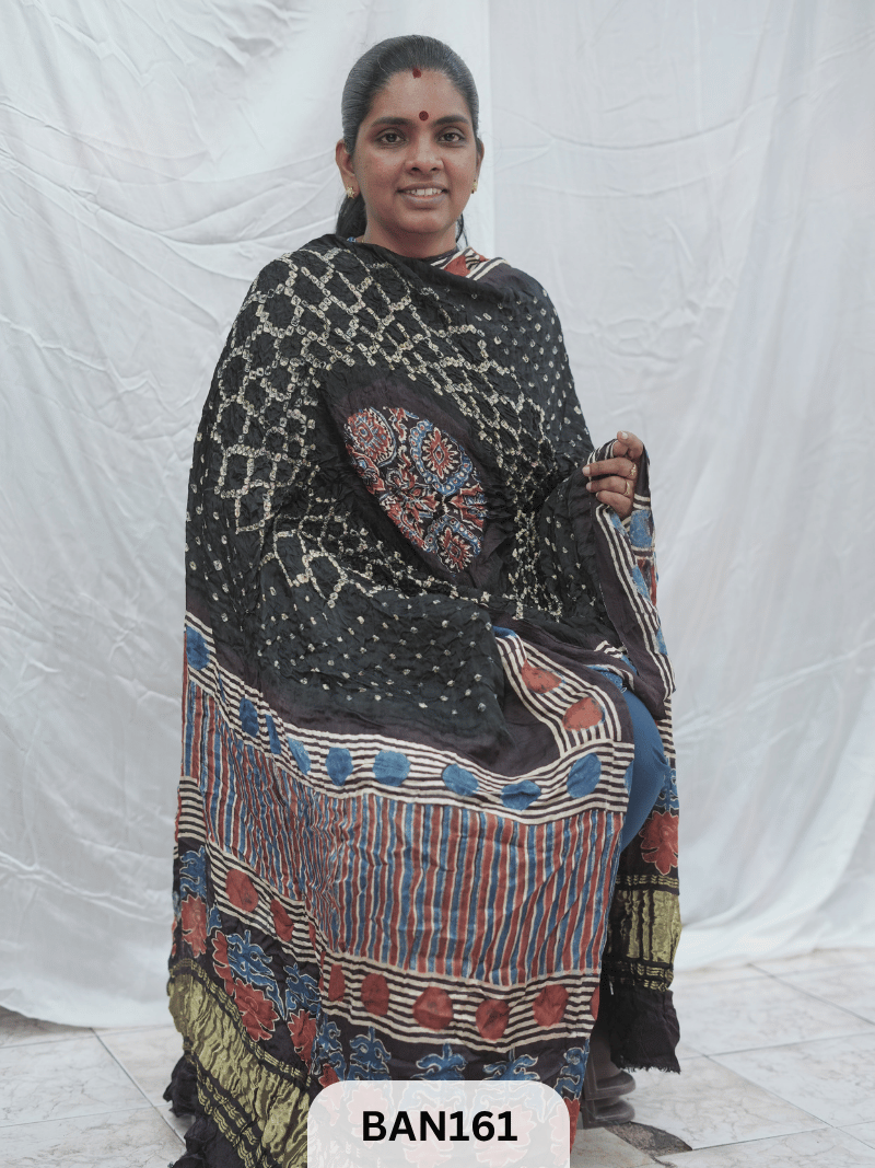 AJRAKH BANDHEJ GUL DUPPATA WITH LAGDI PATTA