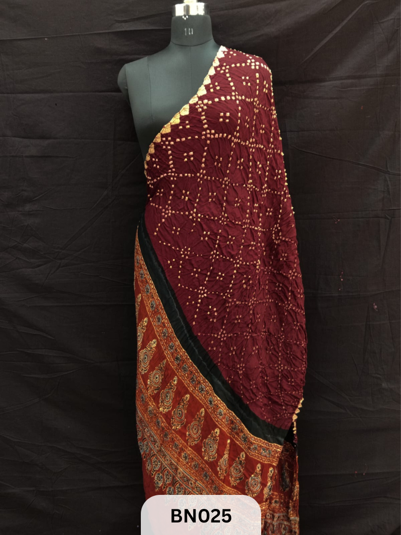 AJRAKH BANDHANI STAR DANI DUPPATA