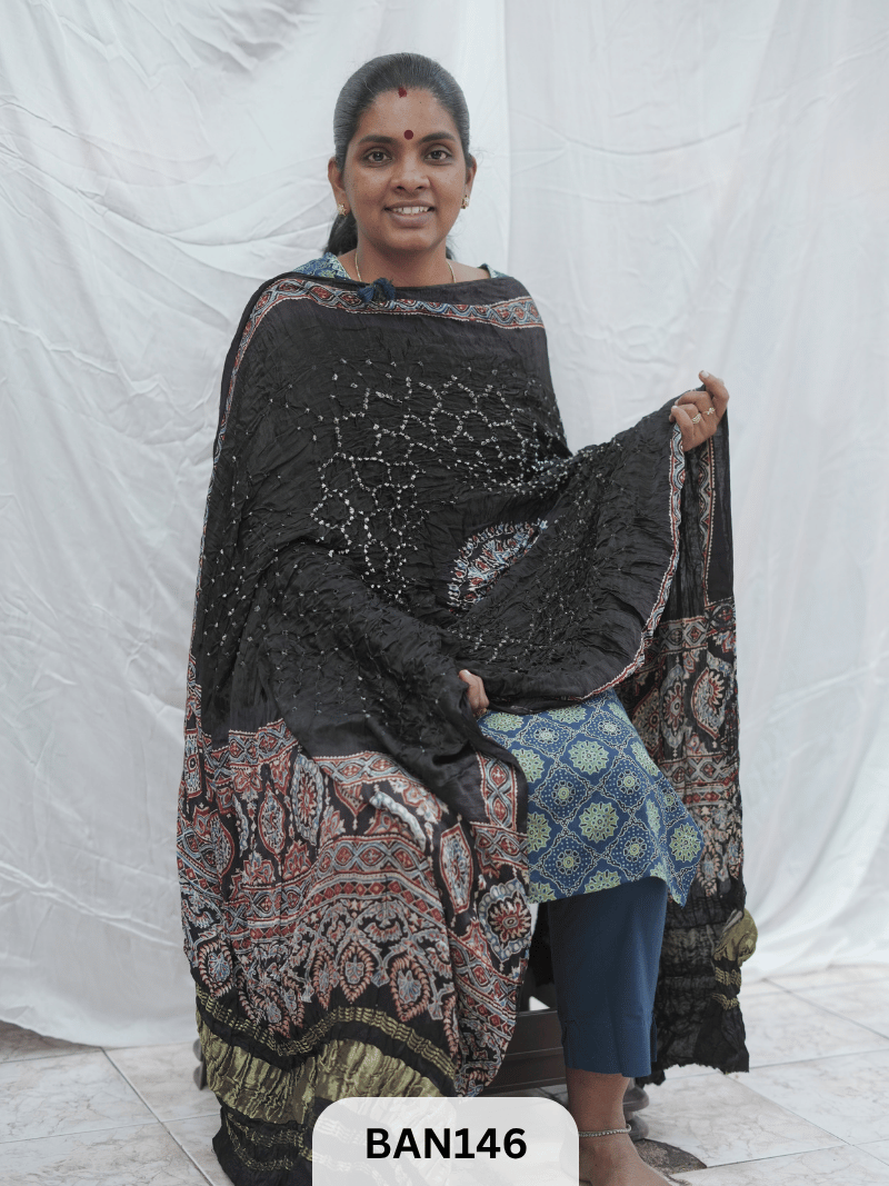 AJRAKH BANDHEJ GUL DUPPATA WITH LAGDI PATTA