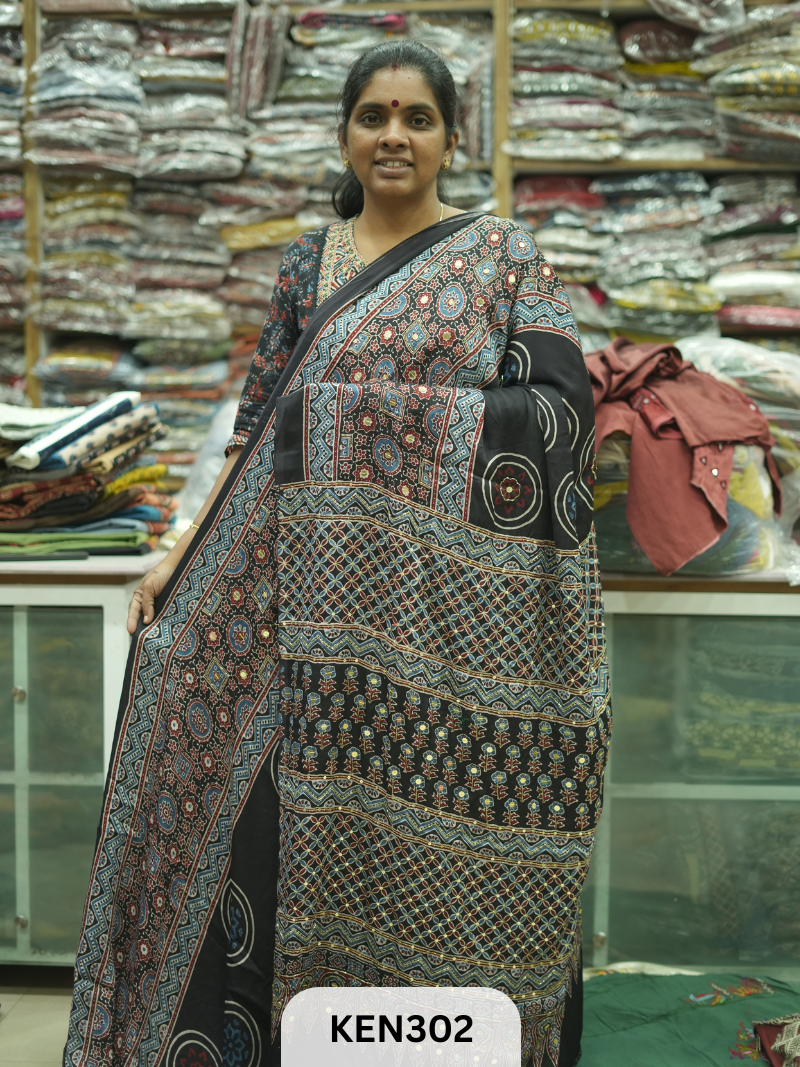 MODAL KHATLI AARI SAREE