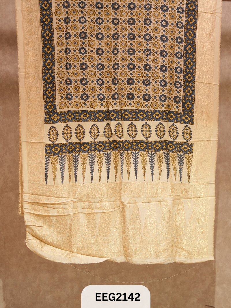 DOLA AJRAKH DUPPATTA