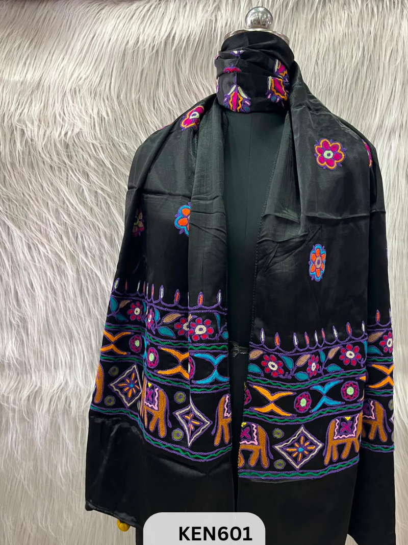 MUSHRU HAND AARI WORK STOLE