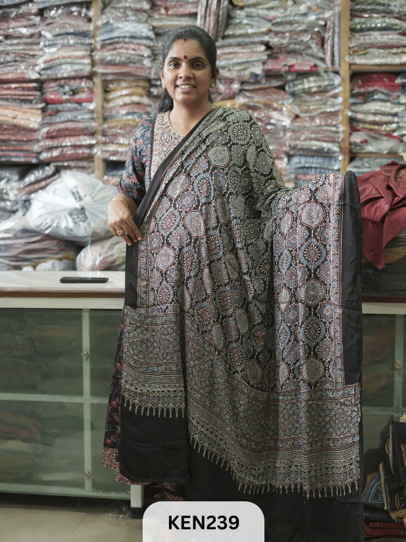 MODAL AJRAKH SCREEN PRINT DUPPATA