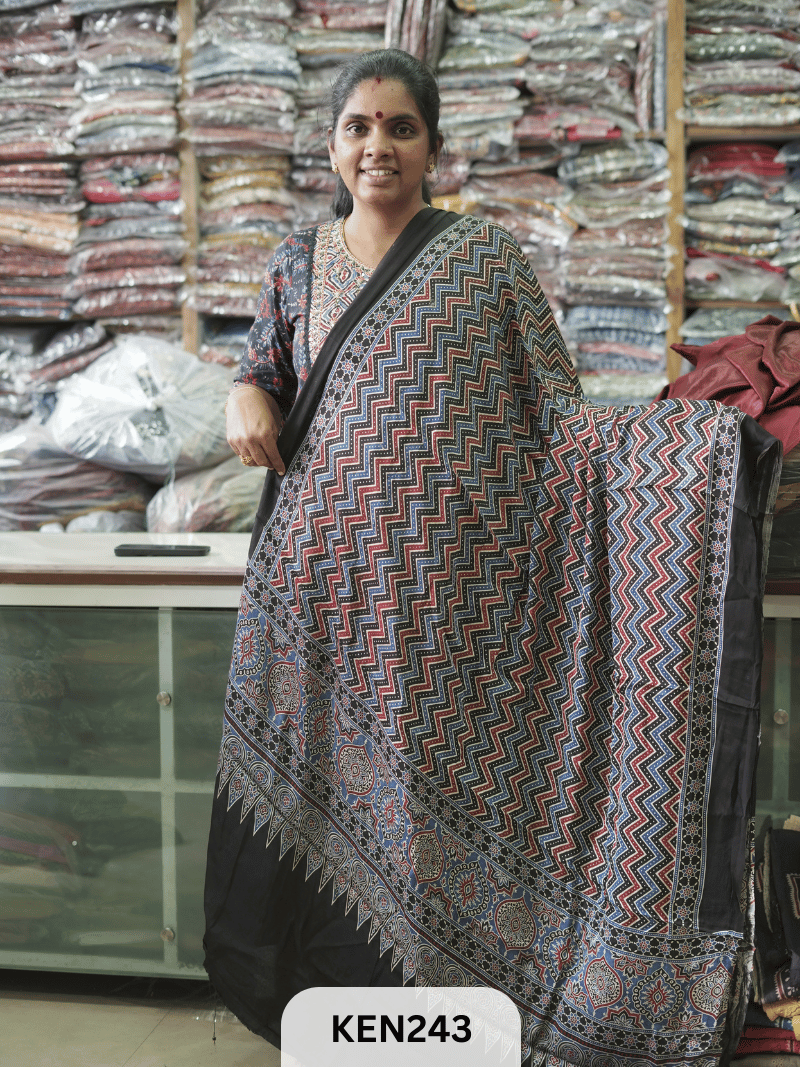 MODAL AJRAKH SCREEN PRINT DUPPATA