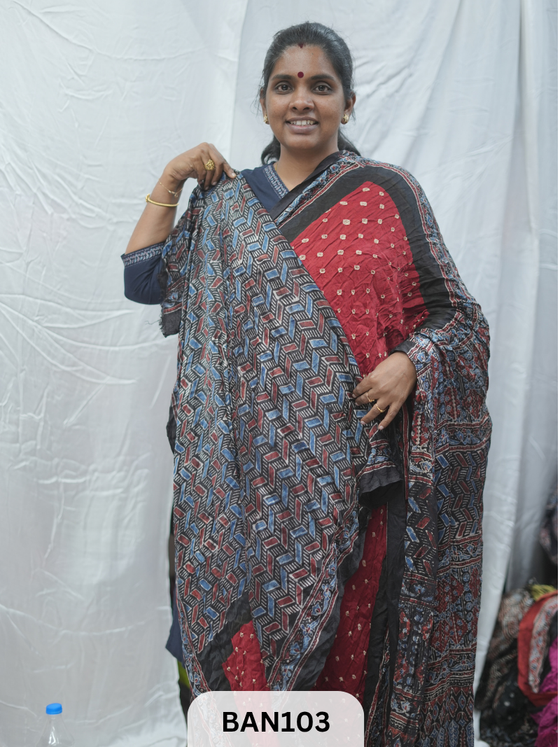 BANDHANI WITH AJRAKH SEMI GAJI SAREE