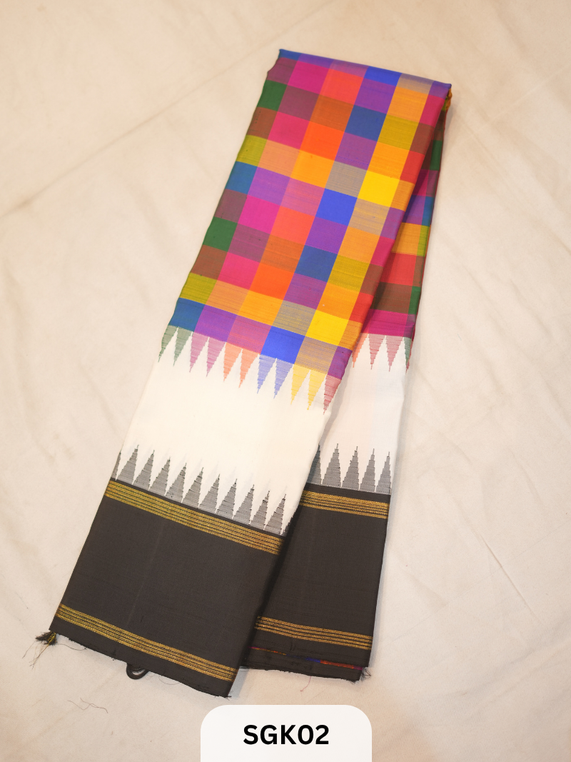 PAALUM PAZHAMUM KATTAM SAREE