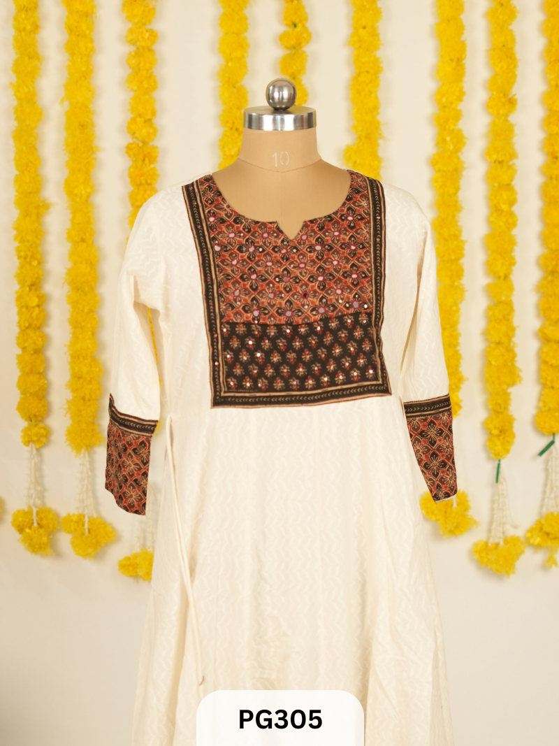 PREMIUM COLLECTION KURTHI SET