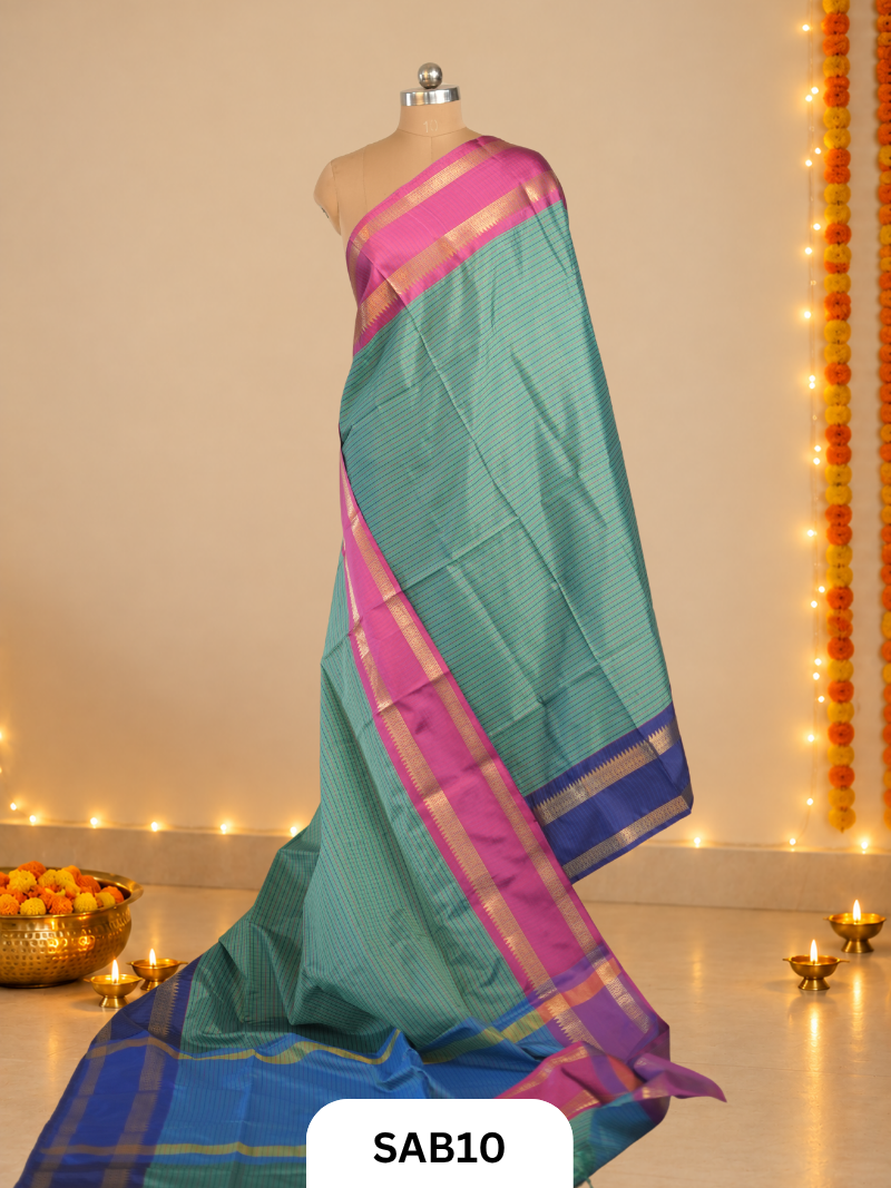 Kasa Kasa Checks With Ganga Jamuna border Saree - SEA GREEN