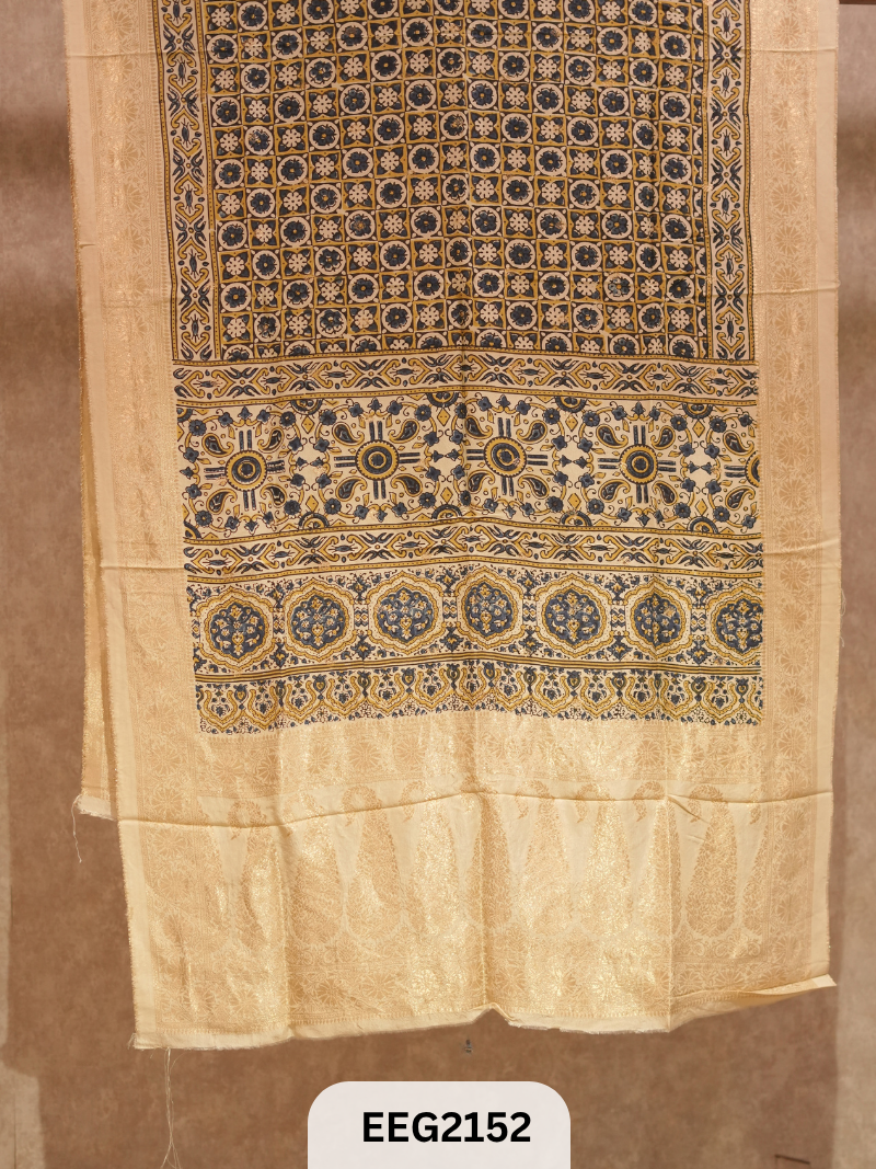 DOLA AJRAKH DUPPATTA