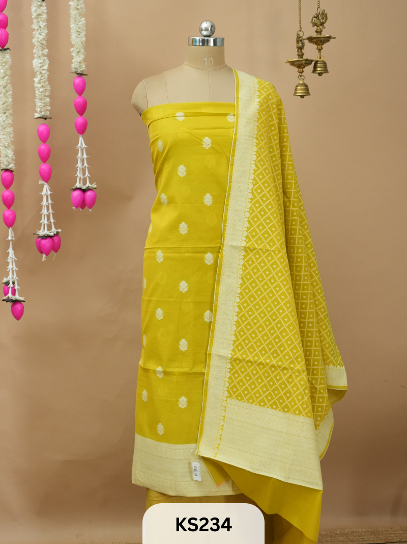 SALWAR SUIT