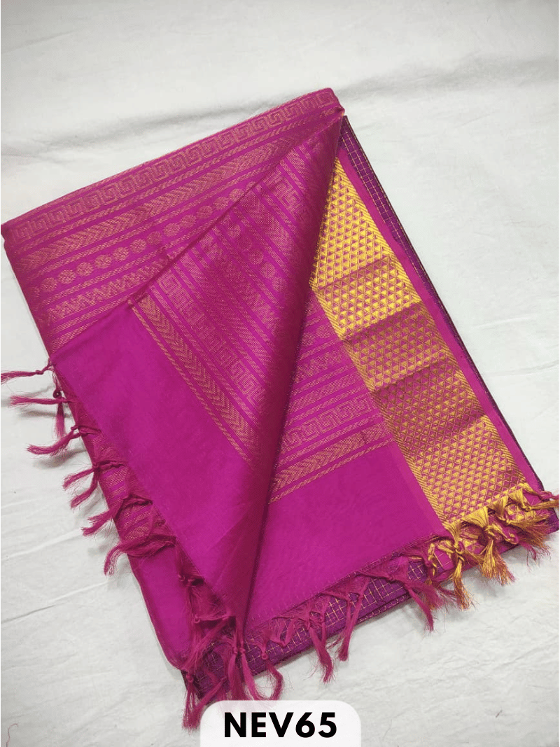 KALAKSHATHRA ZARI CHECKS SILK COTTON HANDLOOM SAREE WITH CONTRAST BLOUSE
