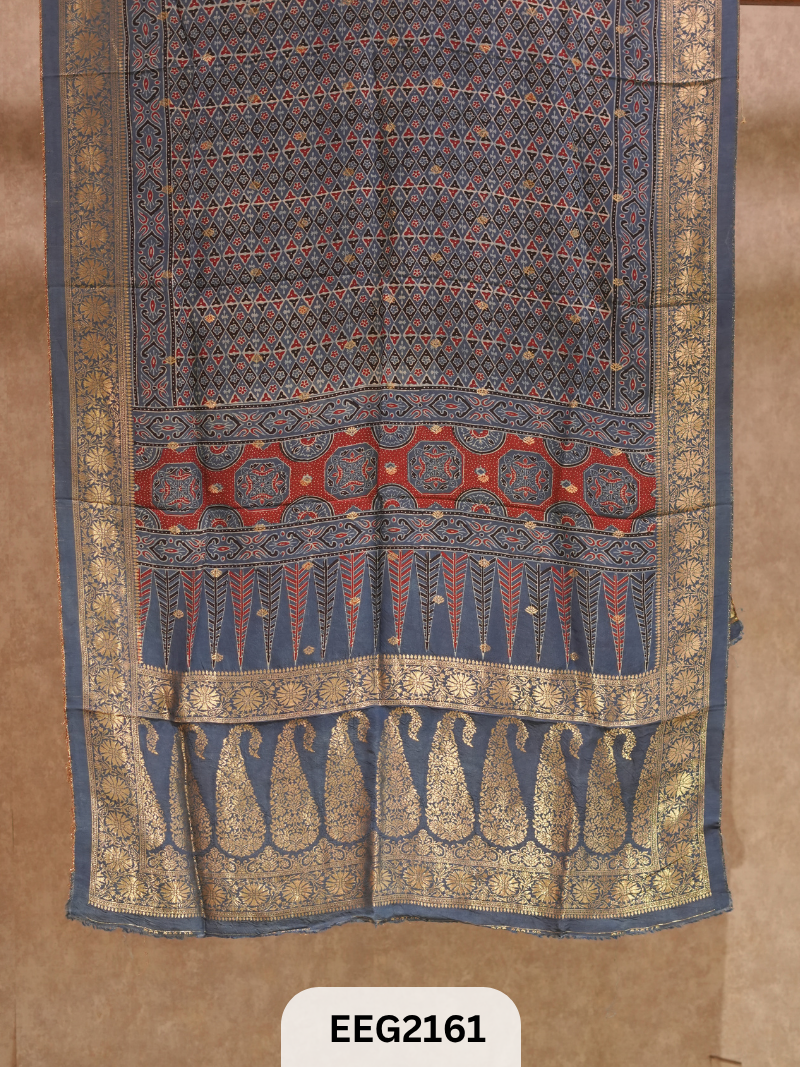 DOLA AJRAKH DUPPATTA