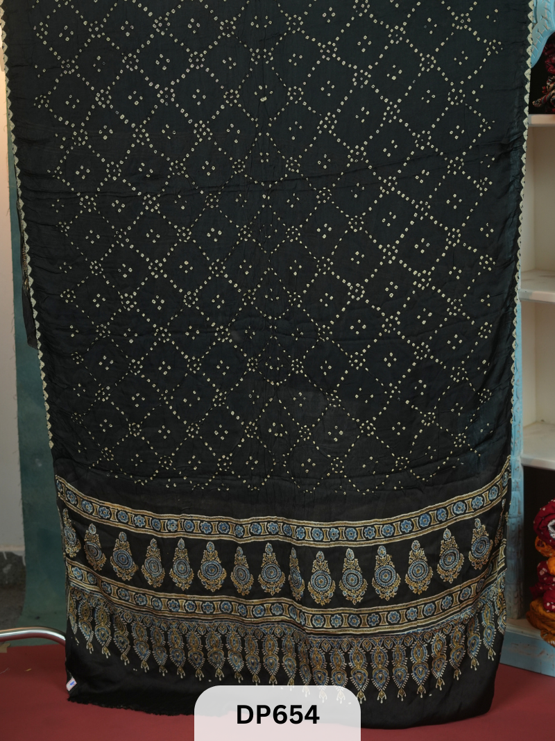 Bandhani Dupatta Saree Story with Shanmuga Priya