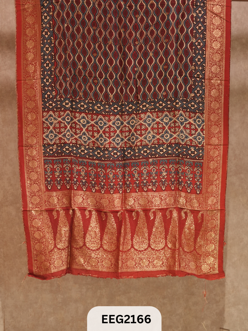 DOLA AJRAKH DUPPATTA
