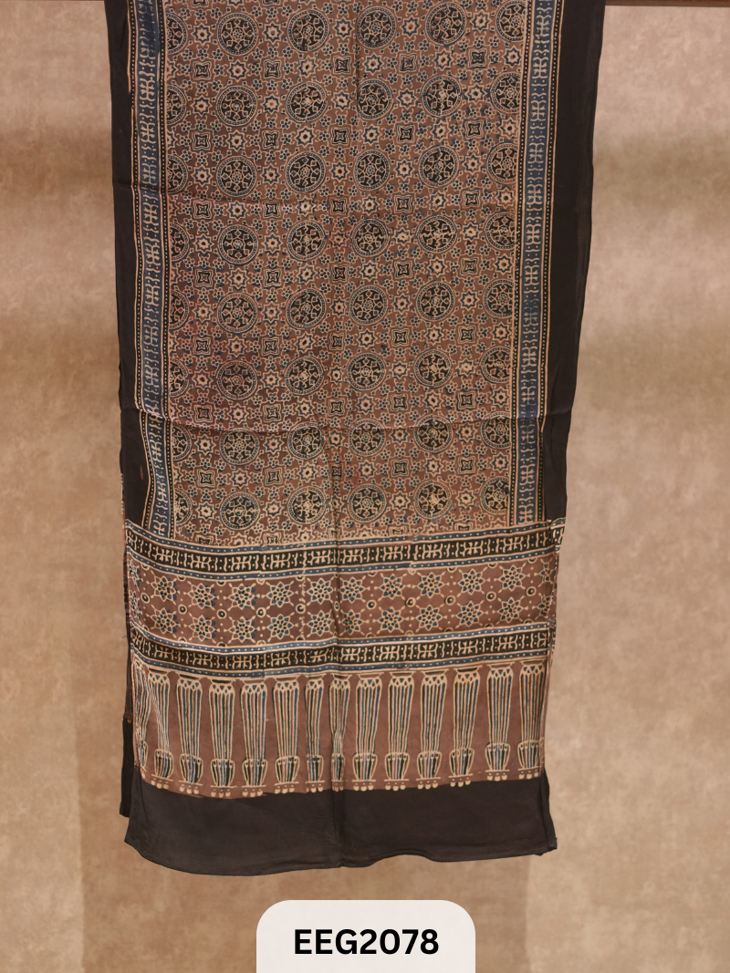 MODAL AJRAKH STOLE
