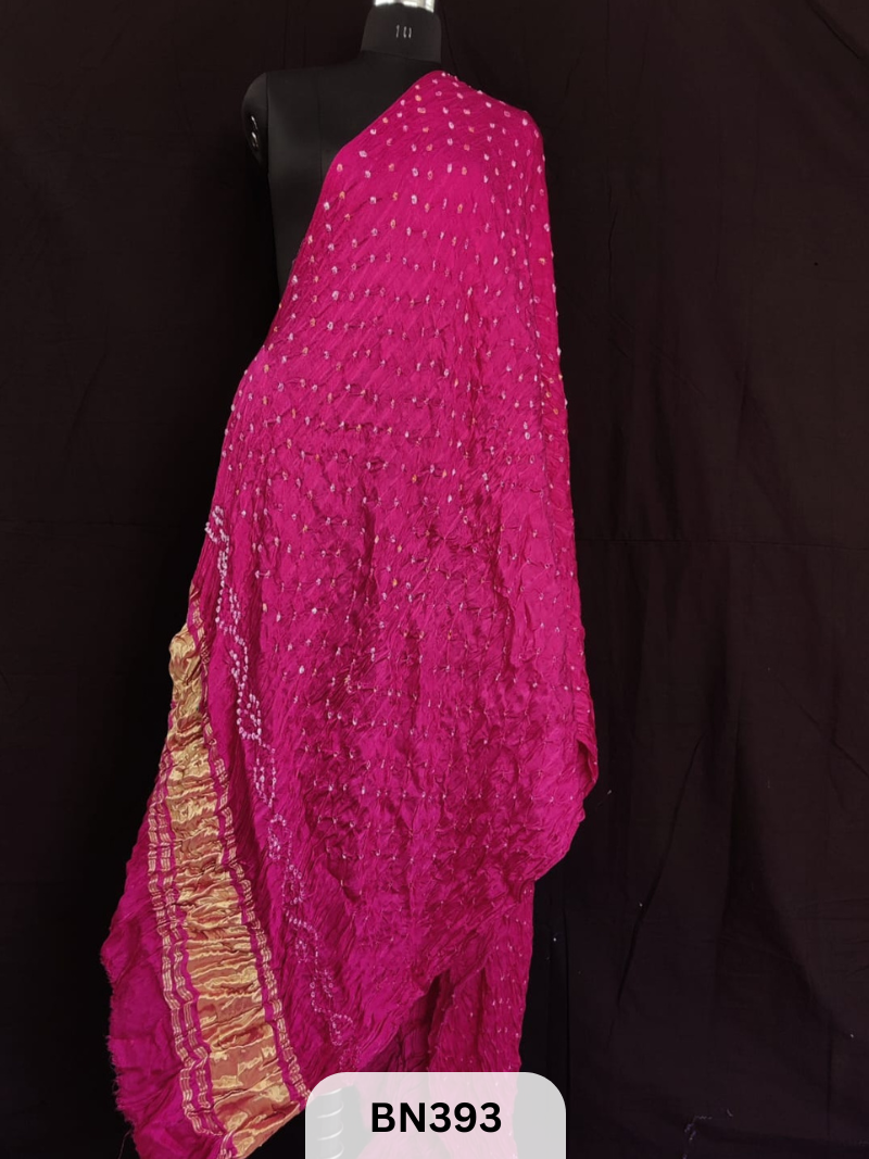 Bandhani with lagidi patta Dupatta