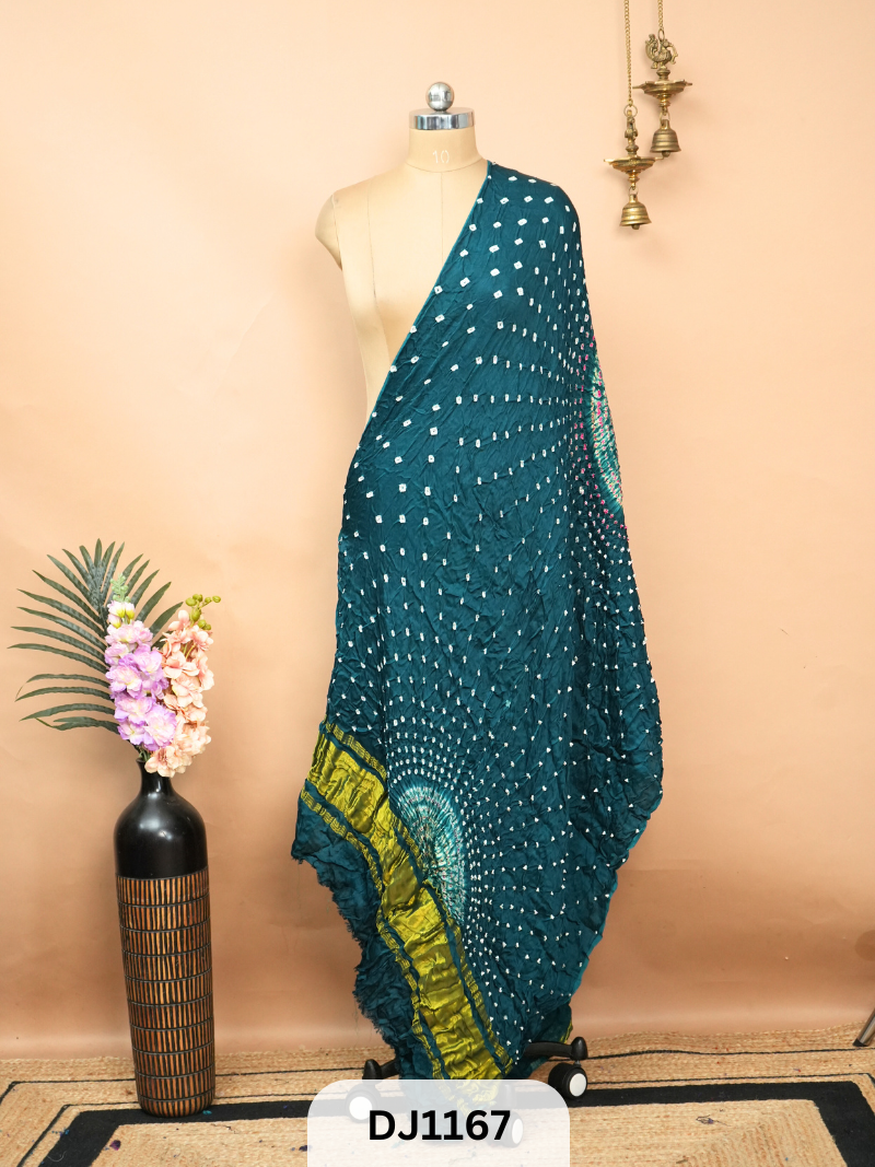 BANDHANI BORDERLESS WITH LAGDI PATTA - DUPATTA