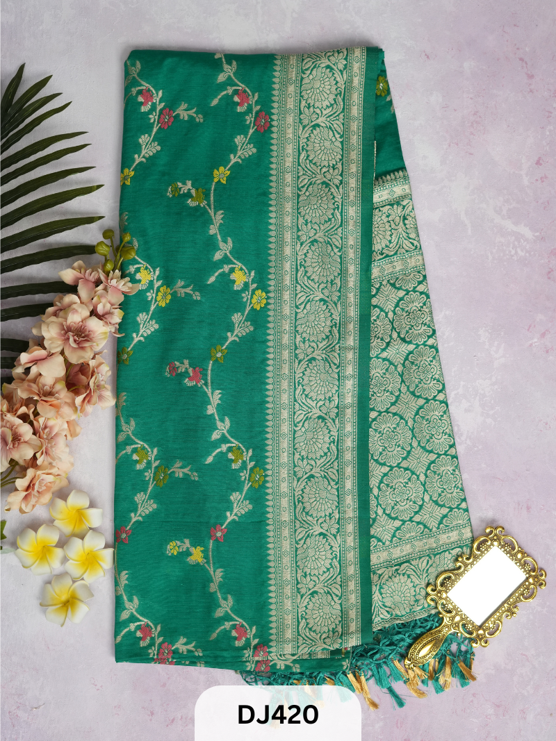 Semi Matka With Meenakari Weave