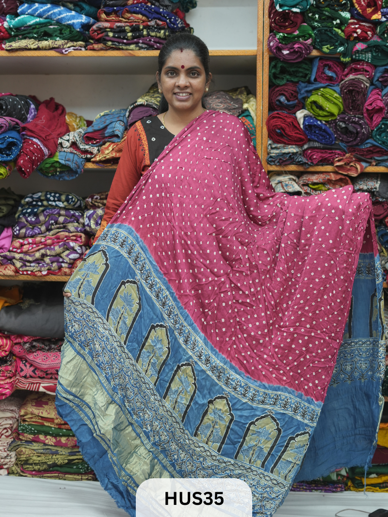 BANDHANI AJRAKH WITH LAGDI PATTA DUPPATA