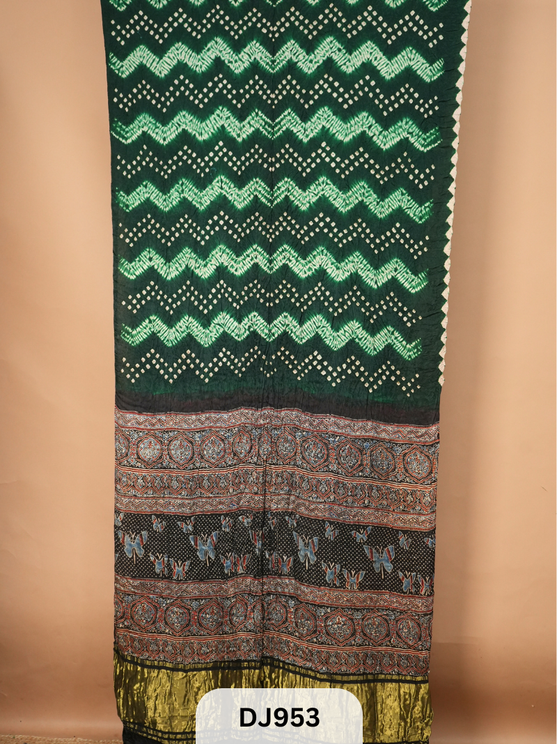 BANDHANI SHIBORI SAREE WITH LAGDI PATTA