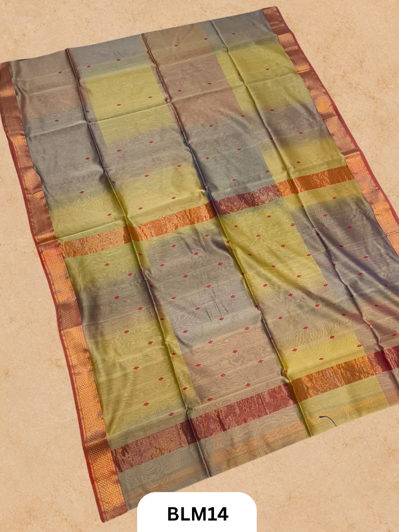 Diya Butti And Border Shaded Saree