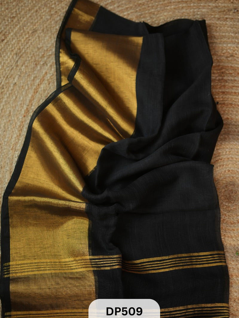 Linen Saree with zari border