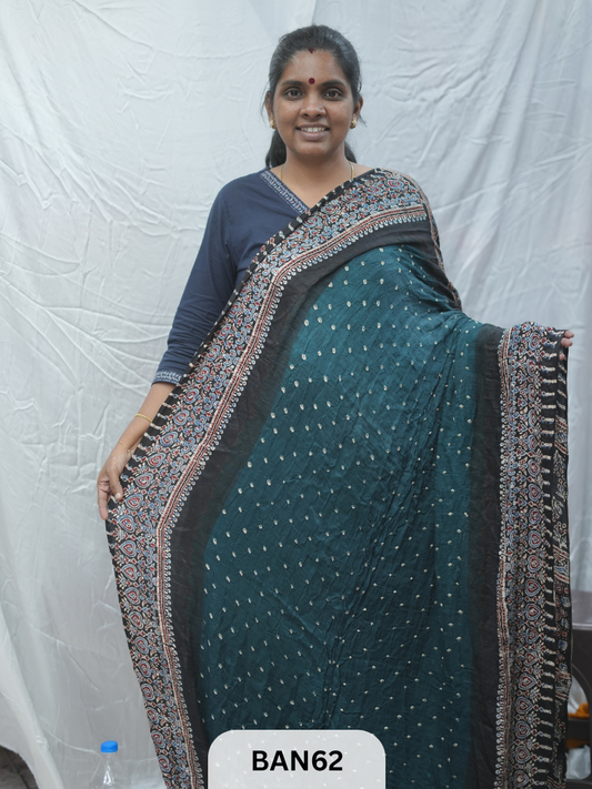 BANDHANI WITH AJRAKH SEMI GAJI SAREE