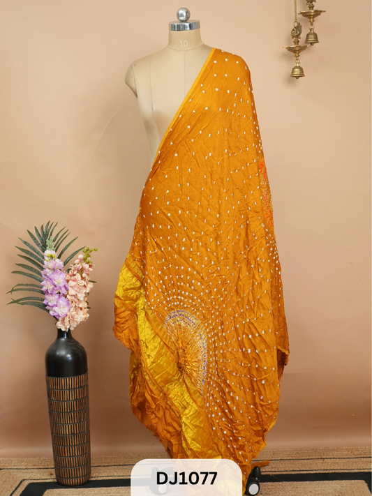 BANDHANI BORDERLESS WITH LAGDI PATTA - DUPATTA