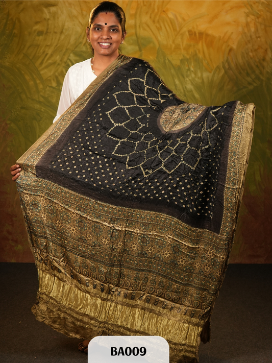 Bandhani+ Ajrakh+ Lagdi Patta Dupatta