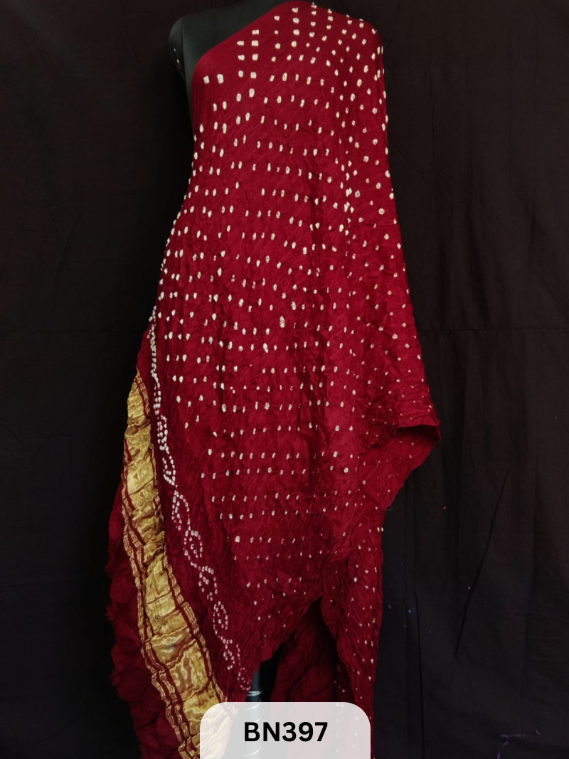 Bandhani with lagidi patta Dupatta
