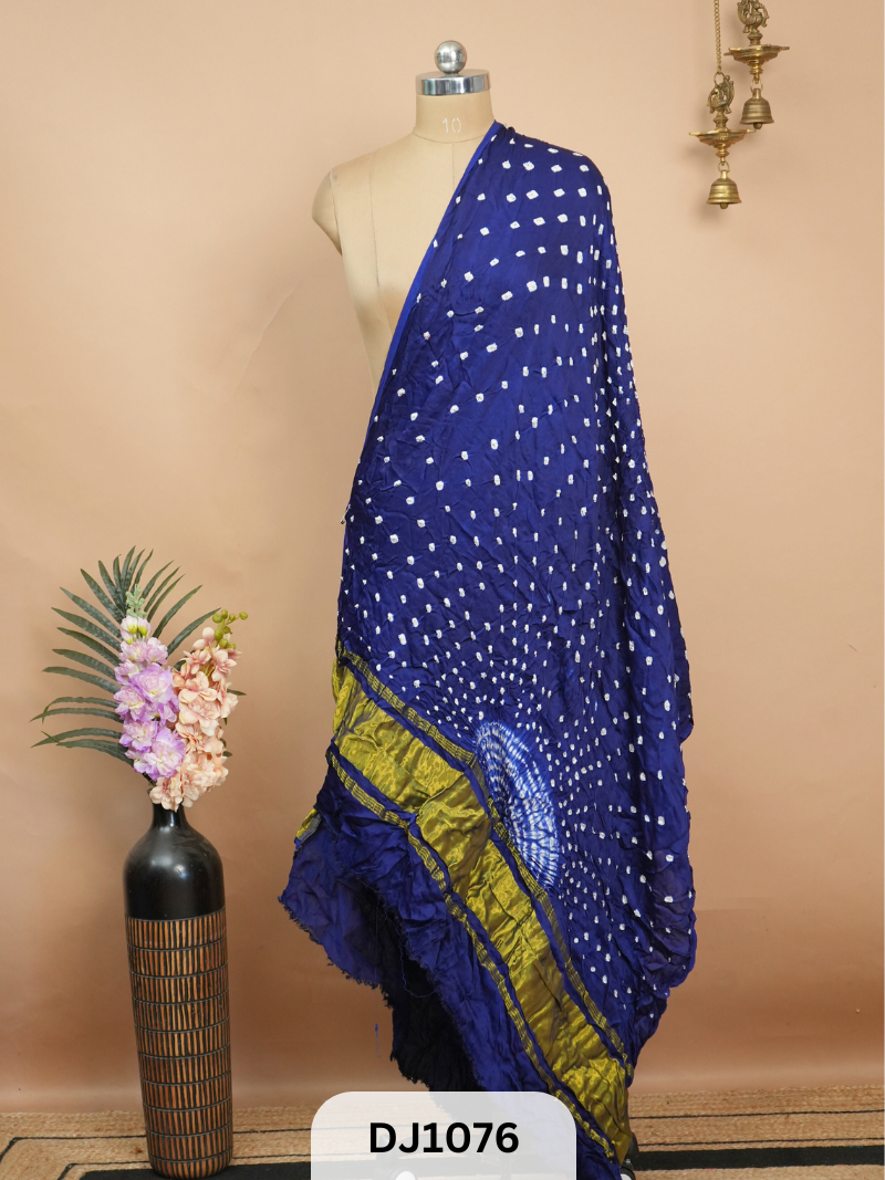 BANDHANI BORDERLESS WITH LAGDI PATTA - DUPATTA