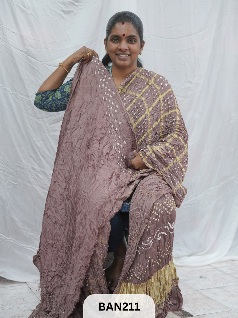 MODAL GHARCHOLA WITH BANDHANI