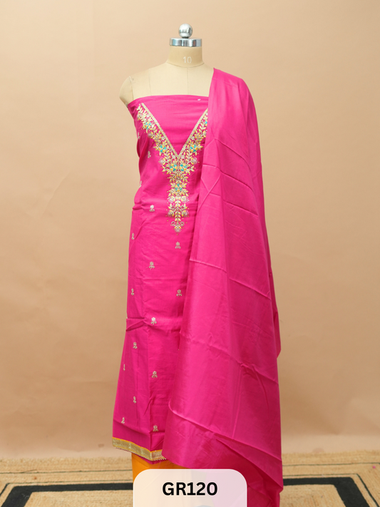 Salwar suit