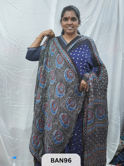 BANDHANI WITH AJRAKH SEMI GAJI SAREE