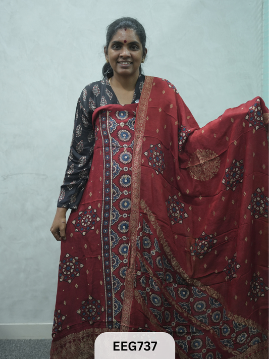 AJRAKH DOLA SILK 2 PCS-UNSTITCHED ( TOP 3.5MTR AND DUPPATA 2.25MTR ) - IMMEDIEATE DISPATCH