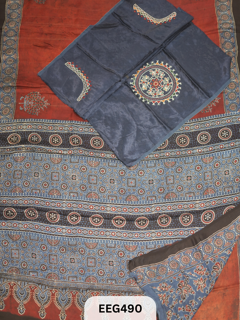 AJRAKH MODAL SAREE WITH KUTCHI HANDWORK BLOUSE PIECE EXTRA