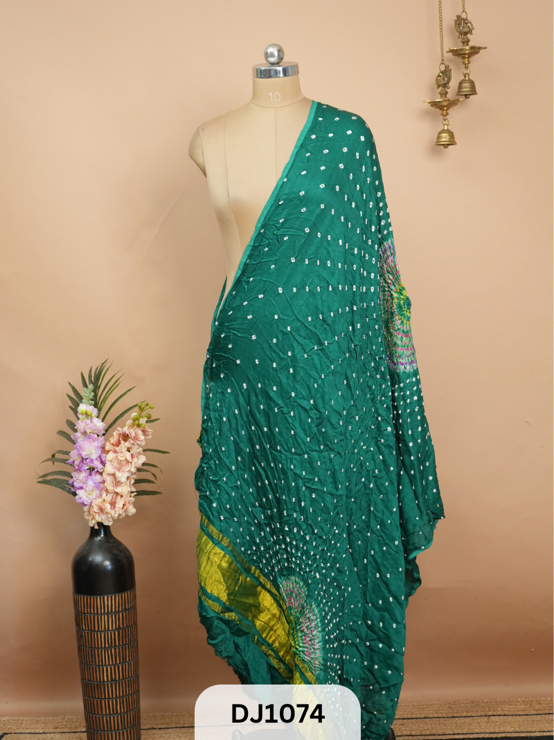 BANDHANI BORDERLESS WITH LAGDI PATTA - DUPATTA