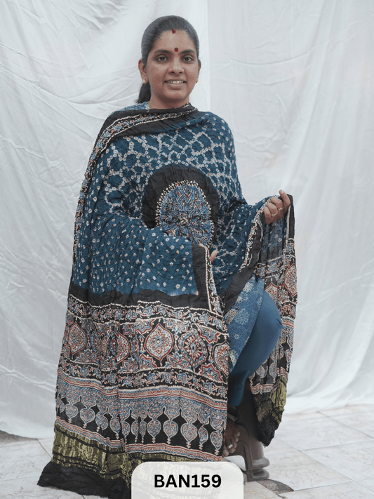 AJRAKH BANDHEJ GUL DUPPATA WITH LAGDI PATTA