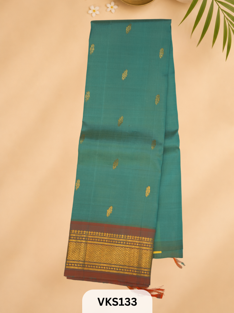 PURE KANCHIPURAM SILK SAREE WITH ONE SIDE BORDER