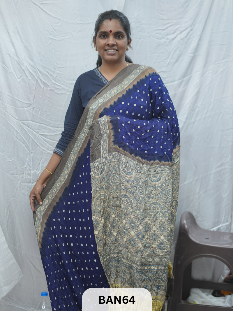 BANDHANI WITH AJRAKH SEMI GAJI SAREE