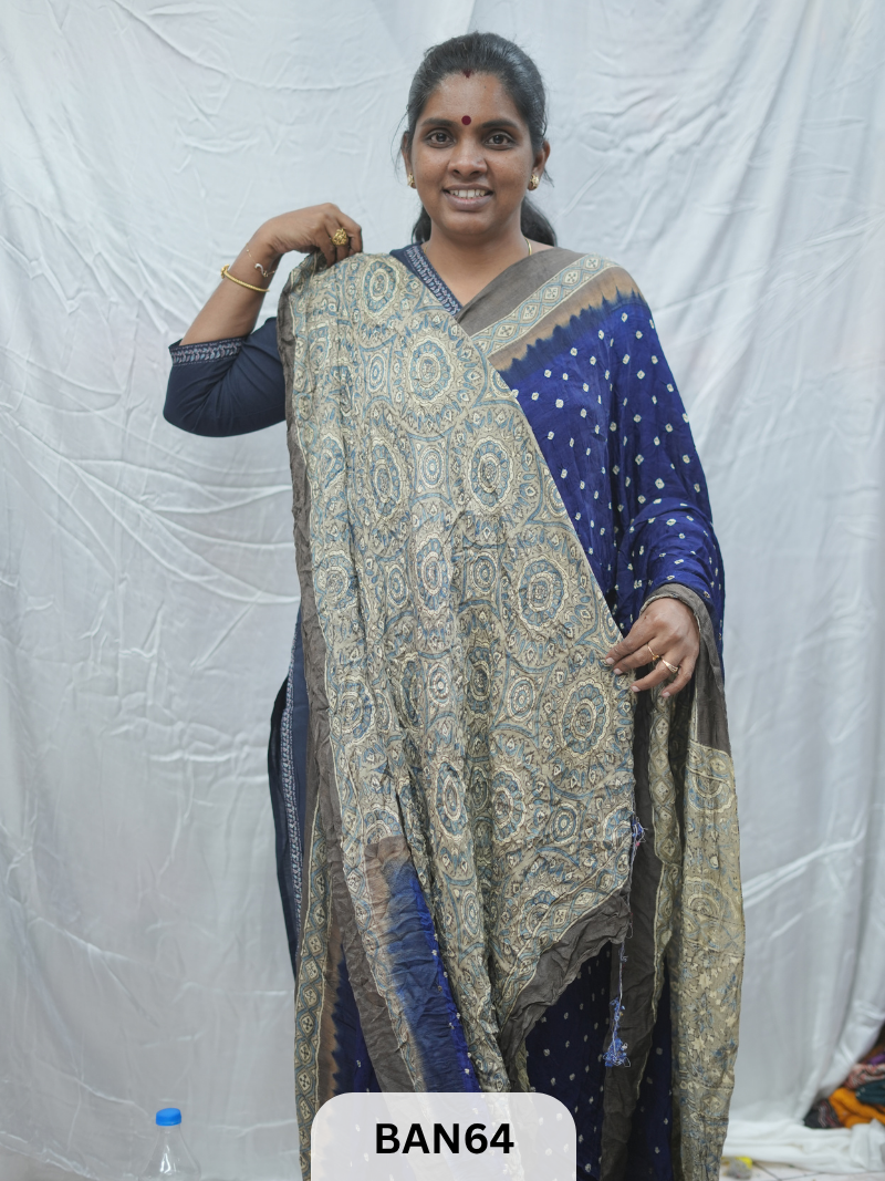 BANDHANI WITH AJRAKH SEMI GAJI SAREE