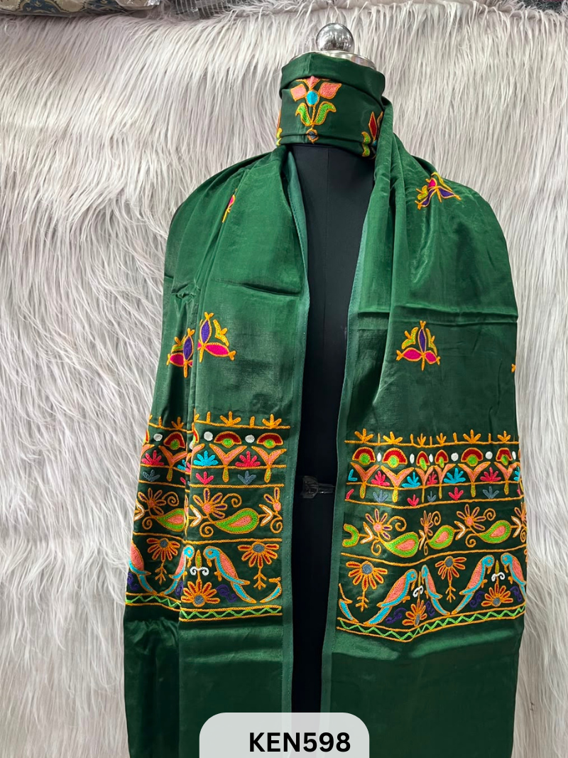 MUSHRU HAND AARI WORK STOLE