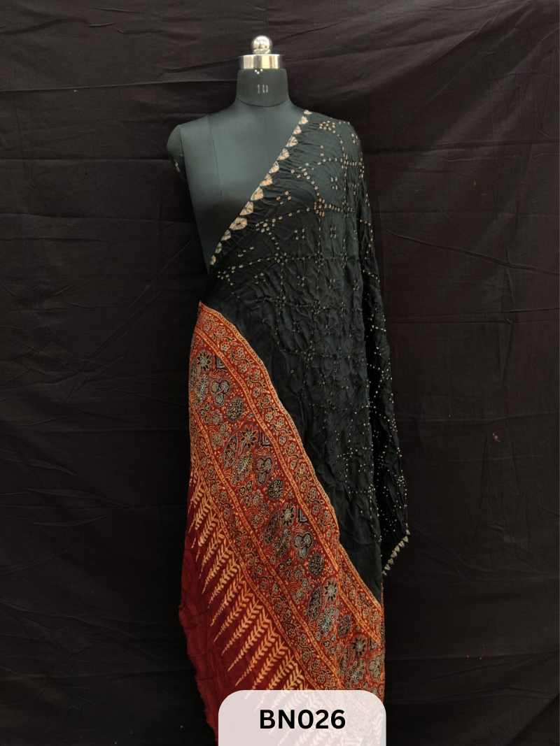 AJRAKH BANDHANI STAR DANI DUPPATA