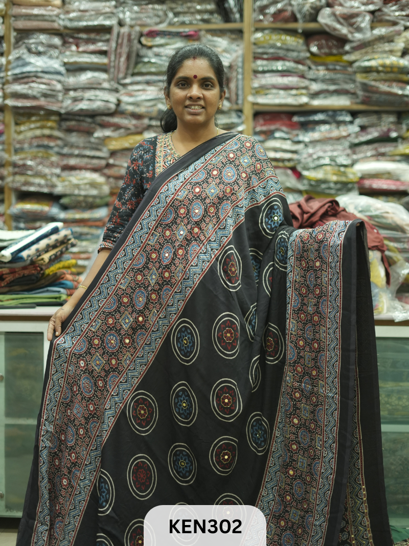 MODAL KHATLI AARI SAREE