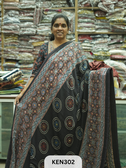 MODAL KHATLI AARI SAREE