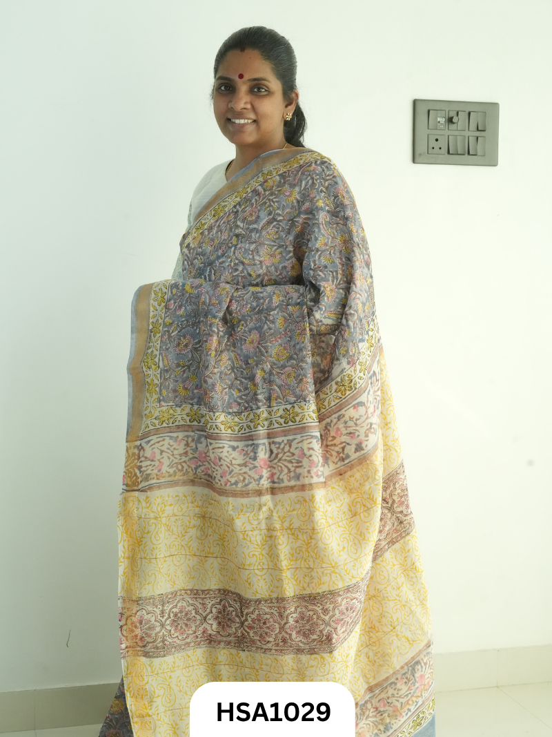 Pure Maheswari Silk Cotton - Handblock Print Saree With Blouse